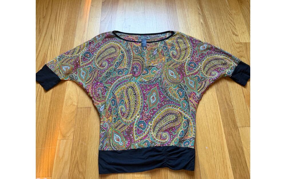 Guess 100% Silk Paisley Top S